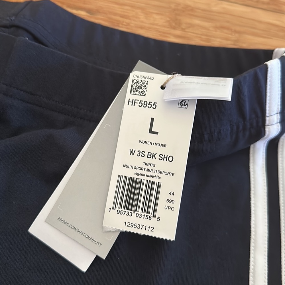 NWT Adidas Women’s Dark Navy/Ink Biker Shorts Size L - Picture 5 of 5